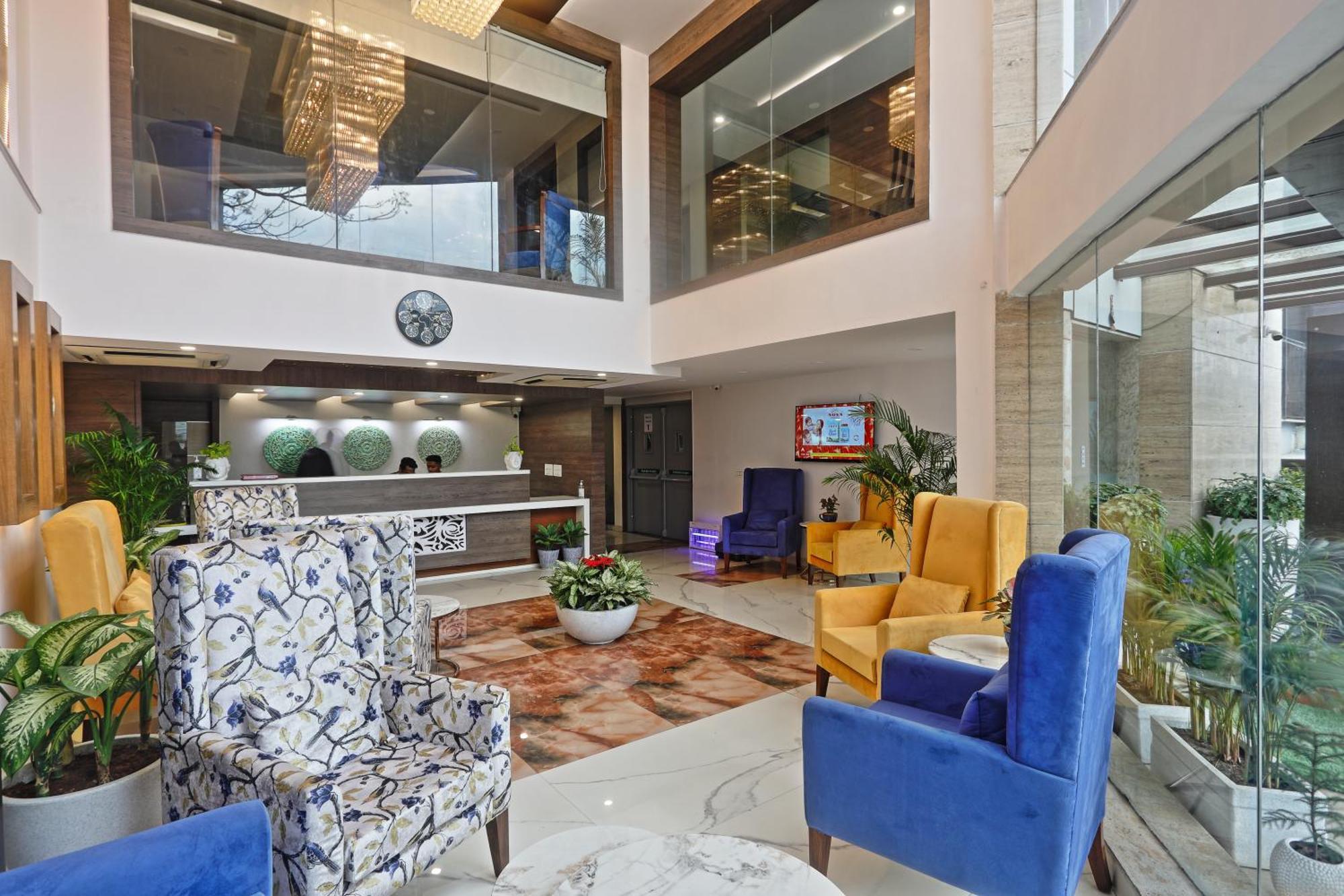 Hotel Oxmo Delhi Airport With Free Airport Transsfer New Delhi Buitenkant foto
