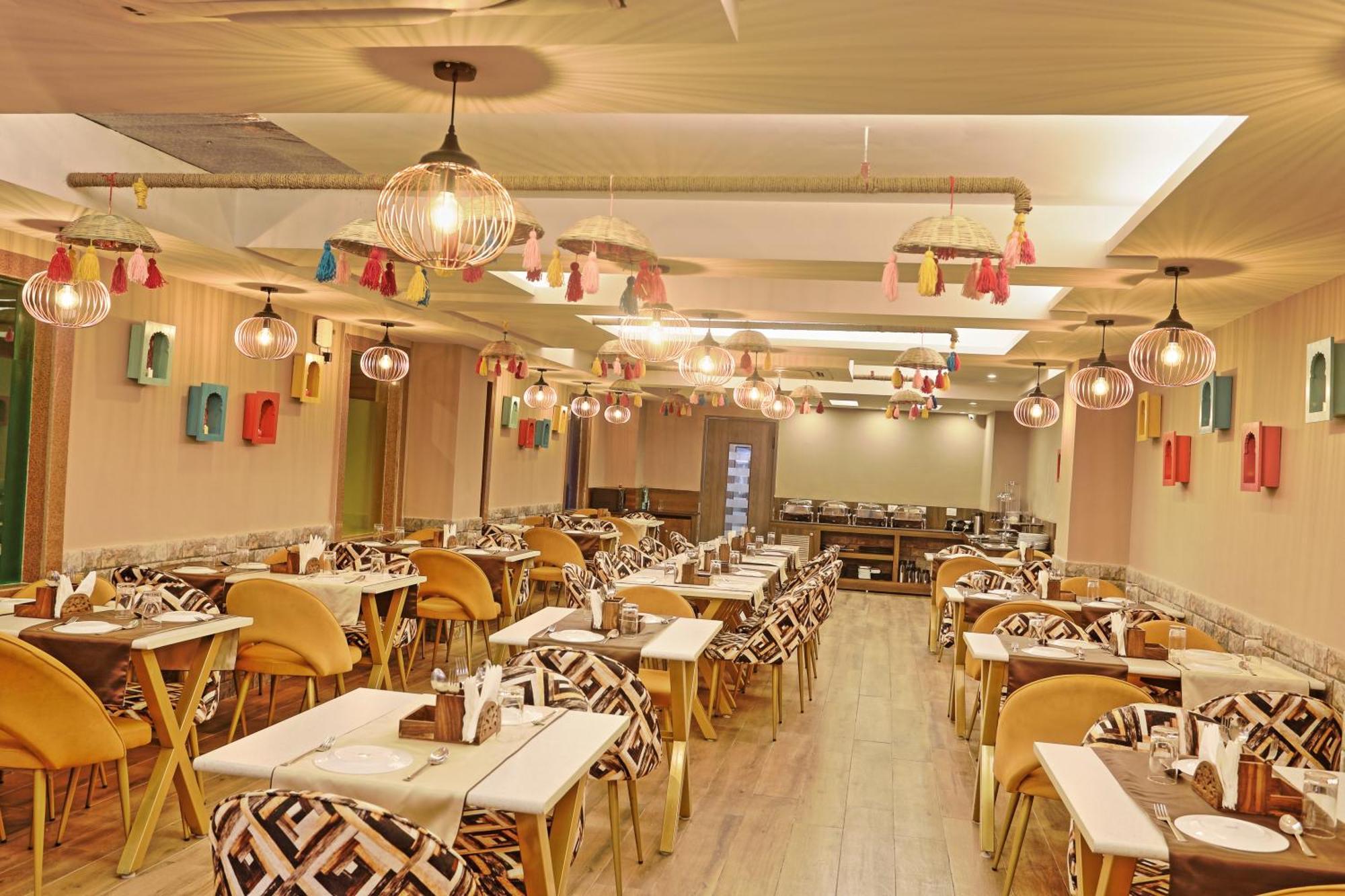 Hotel Oxmo Delhi Airport With Free Airport Transsfer New Delhi Buitenkant foto