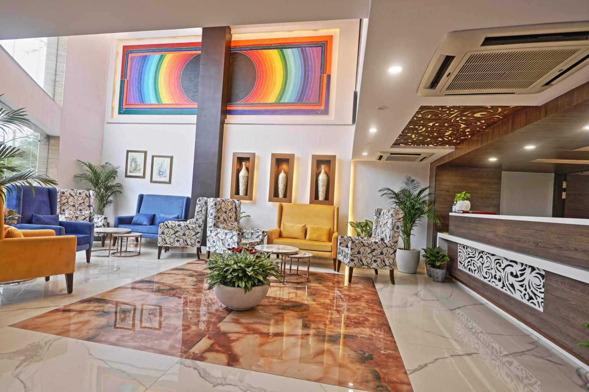 Hotel Oxmo Delhi Airport With Free Airport Transsfer New Delhi Buitenkant foto