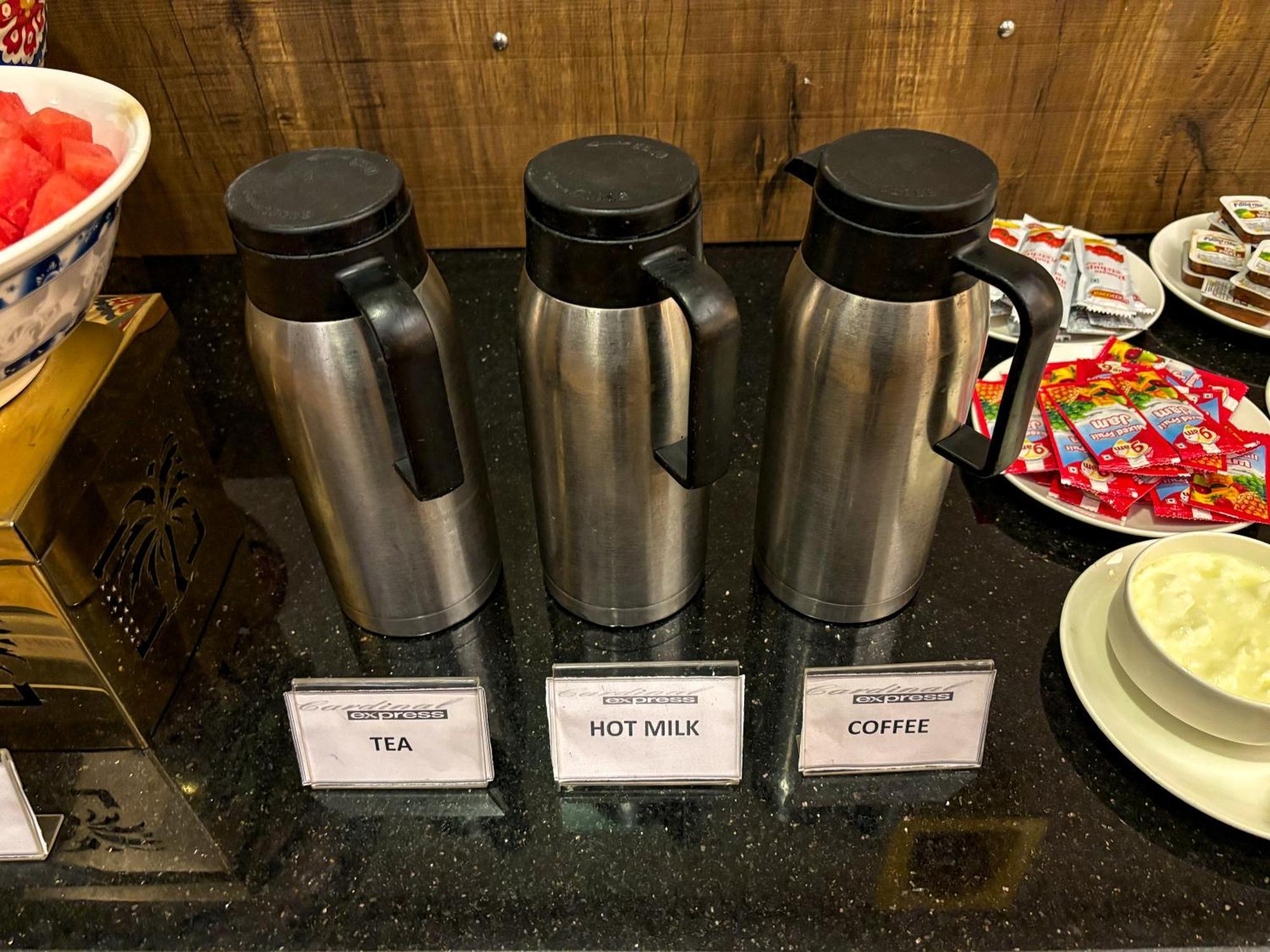 Hotel Oxmo Delhi Airport With Free Airport Transsfer New Delhi Buitenkant foto