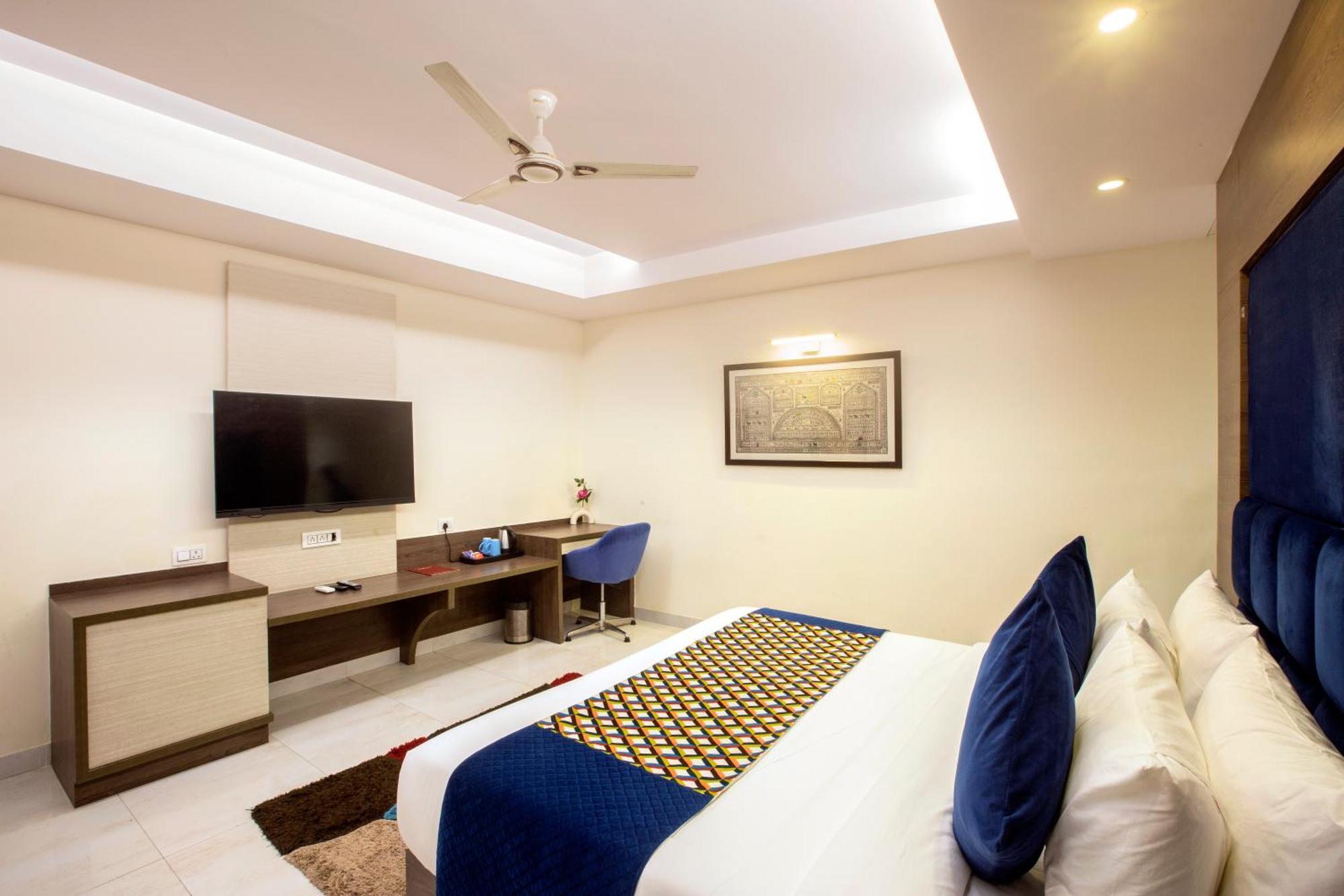 Hotel Oxmo Delhi Airport With Free Airport Transsfer New Delhi Buitenkant foto