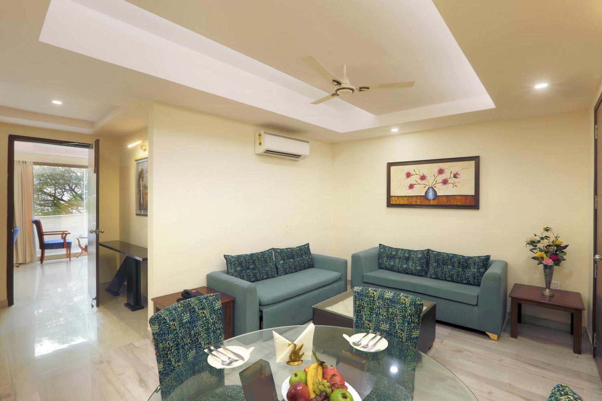 Hotel Oxmo Delhi Airport With Free Airport Transsfer New Delhi Buitenkant foto