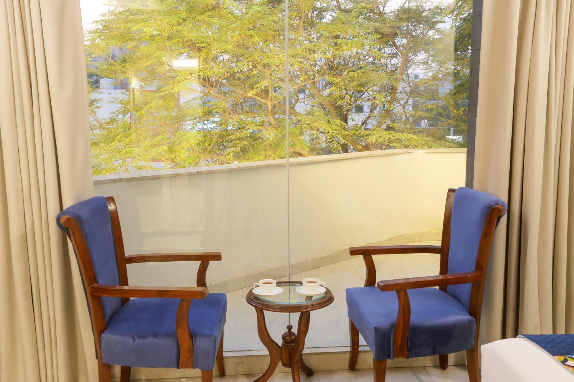 Hotel Oxmo Delhi Airport With Free Airport Transsfer New Delhi Buitenkant foto